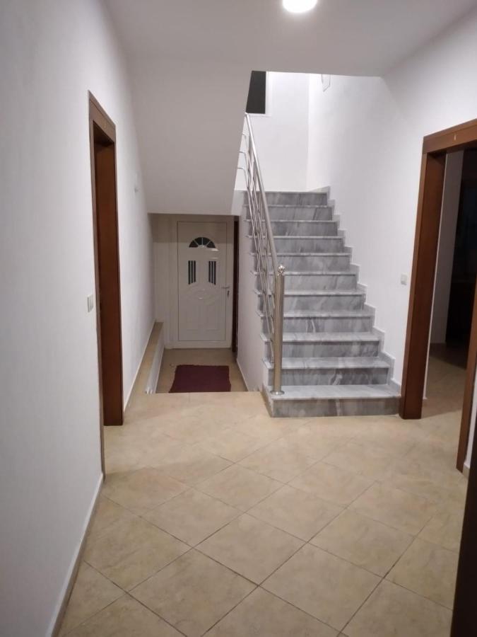 Araniti Apartment Velipojë Exteriör bild
