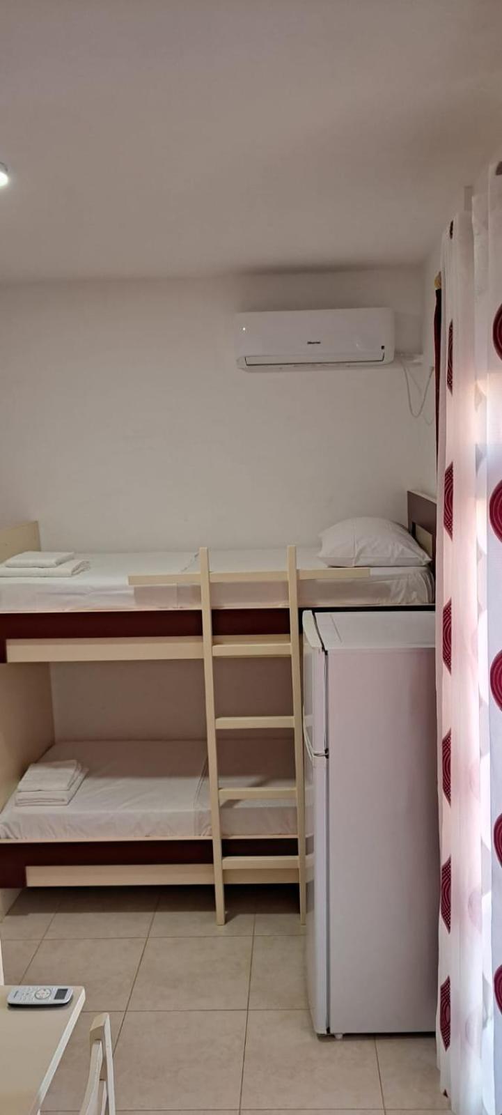 Araniti Apartment Velipojë Exteriör bild
